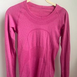 Lululemon long sleeve swiftly